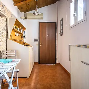 Appartamento Degli Acquedotti, Roma